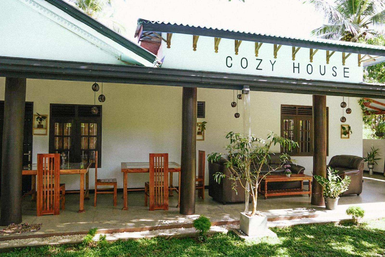 ホテル Cozy House ウダワラウェ エクステリア 写真